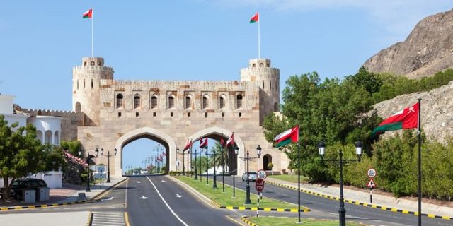 منفی شدن چشمانداز اقتصادی عمان منفی شدن چشمانداز اقتصادی عمان