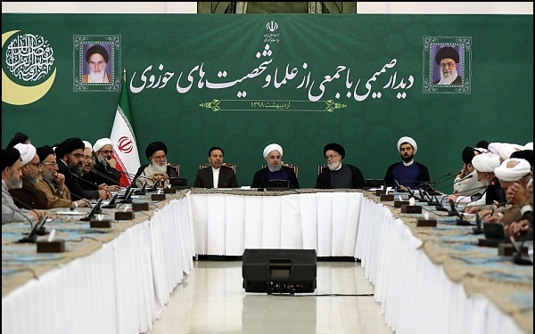 افتتاح گسترده طرحهای توسعهای به رغم تحریمها/ تلاش دولت برای رسیدگی بیشتر به قشر آسیب پذیر جامعه افتتاح گسترده طرحهای توسعهای به رغم تحریمها/ تلاش دولت برای رسیدگی بیشتر به قشر آسیب پذیر جامعه