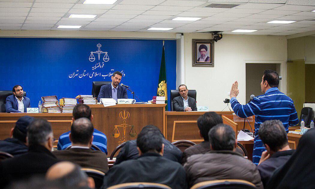 نمیدانم چرا سه متهم بانک سرمایه همزمان سکته کردند/ حکم حسین هدایتی صادر شد نمیدانم چرا سه متهم بانک سرمایه همزمان سکته کردند/ حکم حسین هدایتی صادر شد