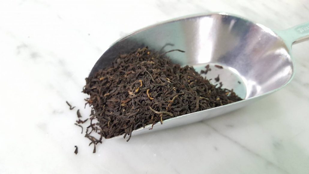 وجود ۵۱هزار تن چای سنواتی در انبارها وجود ۵۱هزار تن چای سنواتی در انبارها