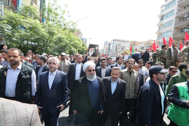 روحانی به جمع راهپیمایان روز جهانی قدس پیوست +عکس روحانی به جمع راهپیمایان روز جهانی قدس پیوست +عکس