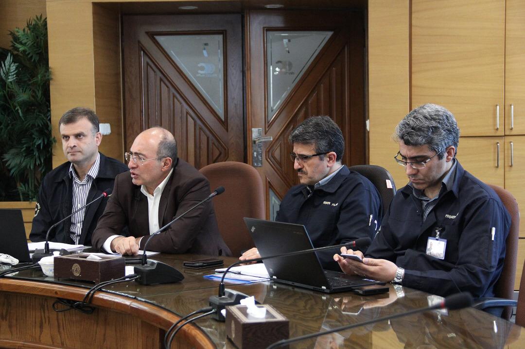 طلب ۱۲۰۰میلیارد تومانی کروز از خودروسازان/ کروز تنها تامینکننده خودروسازان نیست طلب ۱۲۰۰میلیارد تومانی کروز از خودروسازان/ کروز تنها تامینکننده خودروسازان نیست