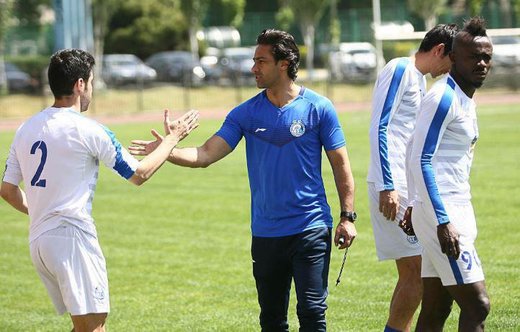 راز جدایی فرهاد از استقلال راز جدایی فرهاد از استقلال