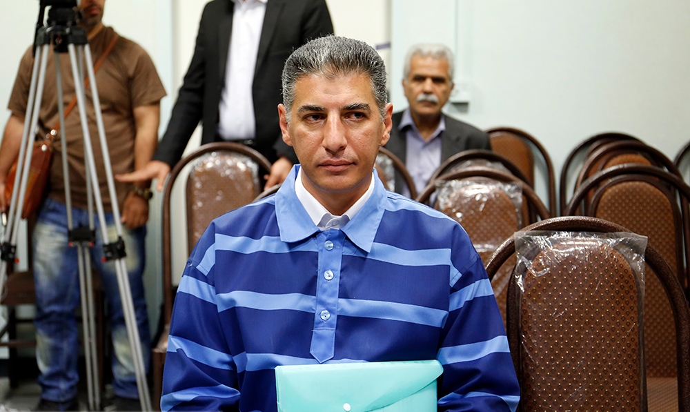 بهجیبزدن نفت ایران از سوی کارمند اخراجی شرکت نفتکش بهجیبزدن نفت ایران از سوی کارمند اخراجی شرکت نفتکش