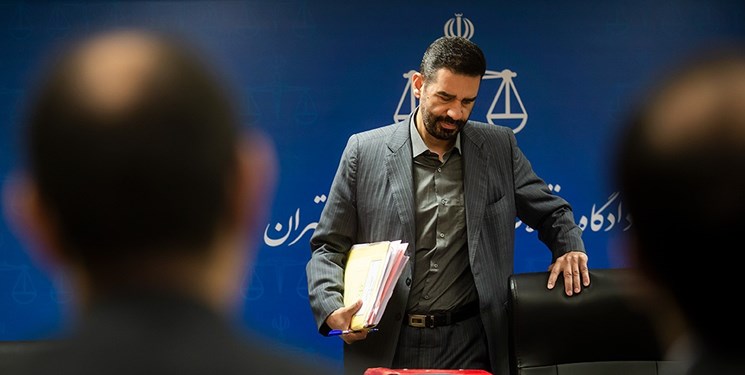 محاکمه غیابی مدیرعامل اسبق بانک سرمایه محاکمه غیابی مدیرعامل اسبق بانک سرمایه