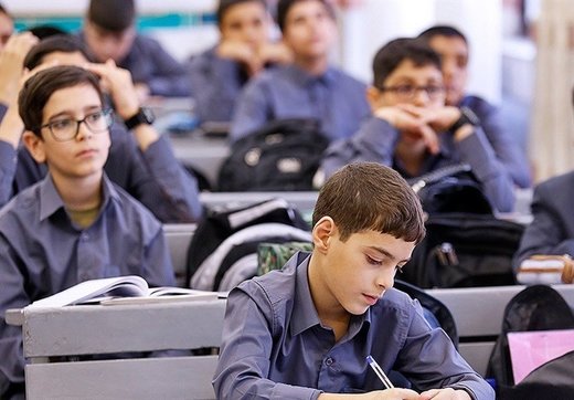 هزینه کلاسهای تقویتی بچه مدرسهایها چقدر است؟ هزینه کلاسهای تقویتی بچه مدرسهایها چقدر است؟