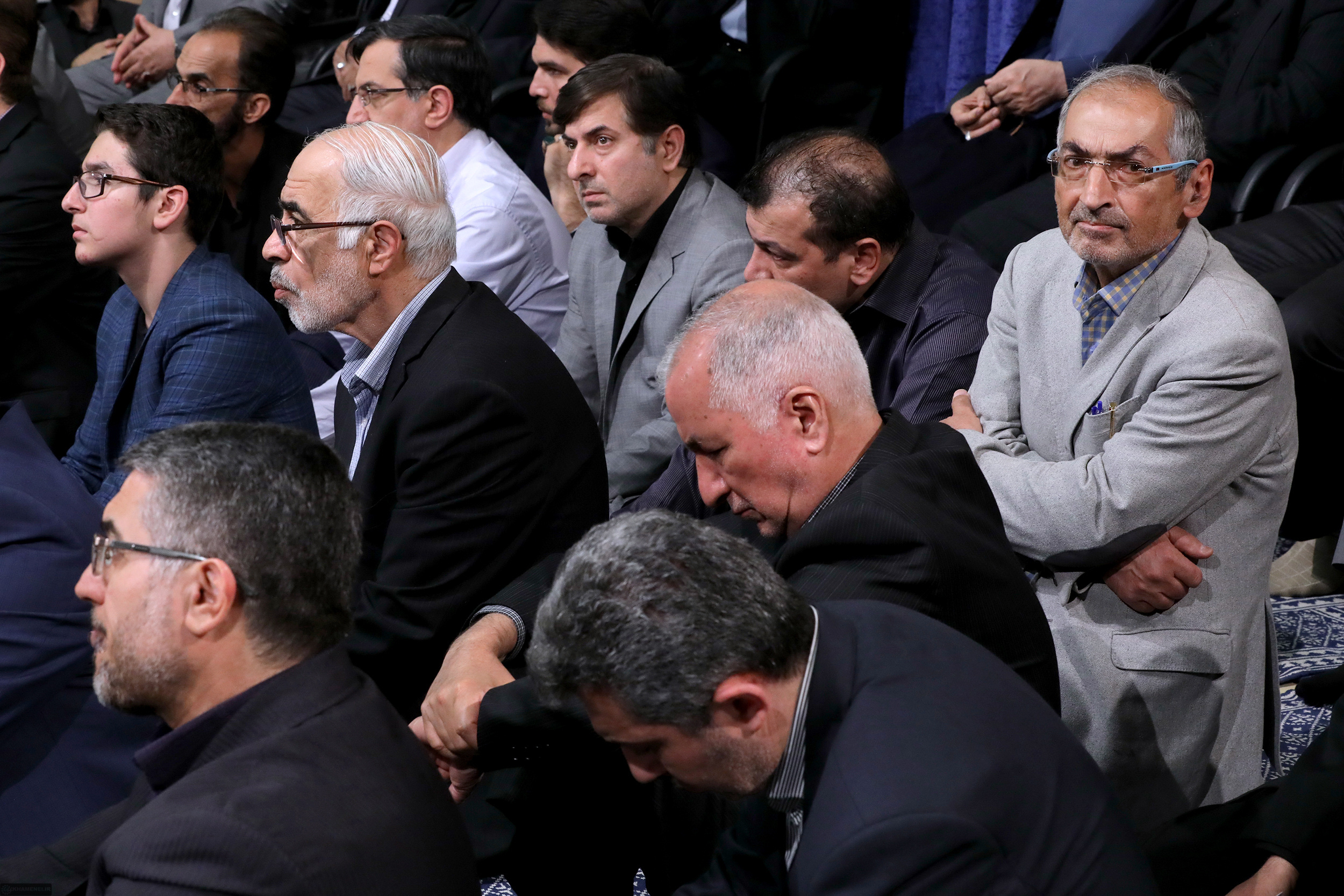 زیباکلام در دیدار با رهبر انقلاب +عکس زیباکلام در دیدار با رهبر انقلاب +عکس