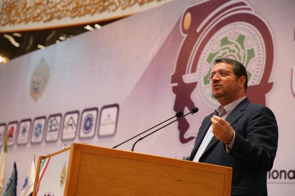 صنعتگران در سال گذشته جهادى عمل کردند/ کاهش ٧٧درصدی واردات کفش و ٣٣درصدی پوشاک به کشور صنعتگران در سال گذشته جهادى عمل کردند/ کاهش ٧٧درصدی واردات کفش و ٣٣درصدی پوشاک به کشور