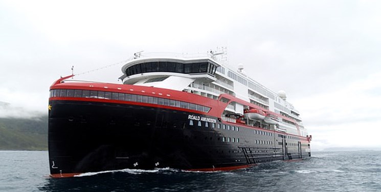 آغاز سفر نخستین کشتی کروز هیبریدی جهان +تصاویر