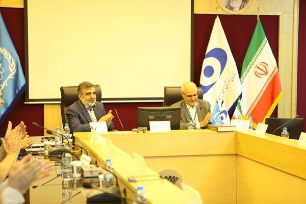 کمالوندی: ایران با استانداردهای دوگانه مشکل دارد کمالوندی: ایران با استانداردهای دوگانه مشکل دارد