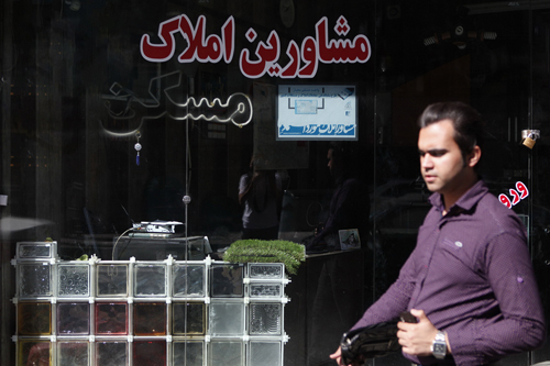 دعوای اتحادیه با بنگاهداران بالا گرفت دعوای اتحادیه با بنگاهداران بالا گرفت