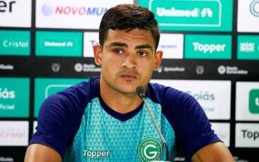 مهاجم مدنظر پرسپولیس پدر شد +عکس مهاجم مدنظر پرسپولیس پدر شد +عکس