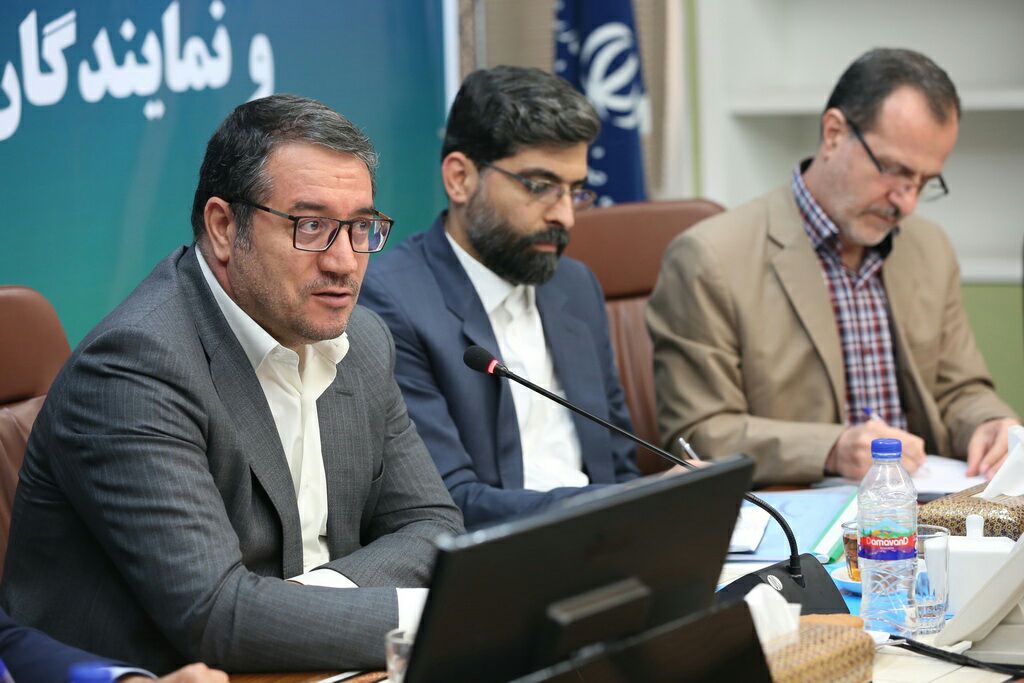 امروز حفظ وضع موجود تولید و اشتغال یک کار جهادی است امروز حفظ وضع موجود تولید و اشتغال یک کار جهادی است