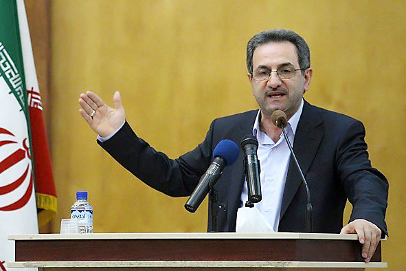 ورود سالانه 3میلیارد و 200میلیون دلار پوشاک قاچاق به کشور ورود سالانه 3میلیارد و 200میلیون دلار پوشاک قاچاق به کشور