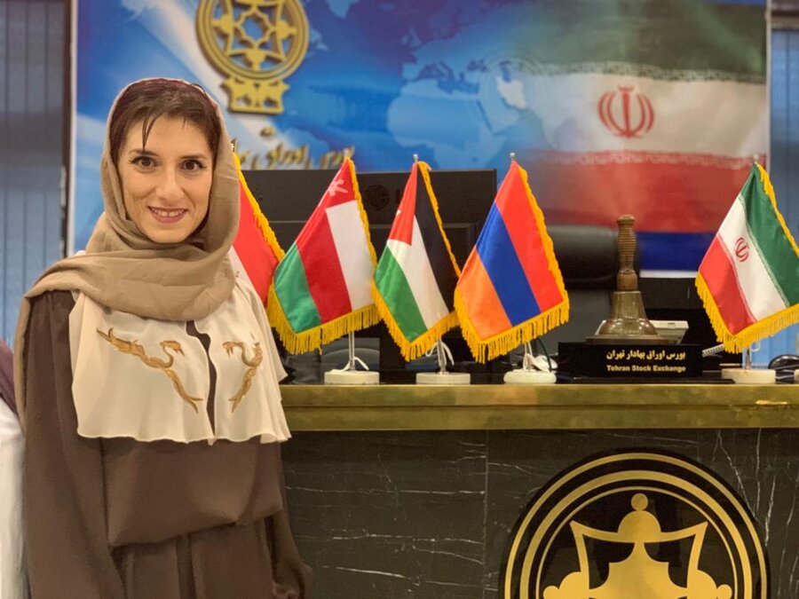 امیدواری به گشایشهای سیاسی جهت تسهیل ورود سرمایهگذاران خارجی به کشور امیدواری به گشایشهای سیاسی جهت تسهیل ورود سرمایهگذاران خارجی به کشور