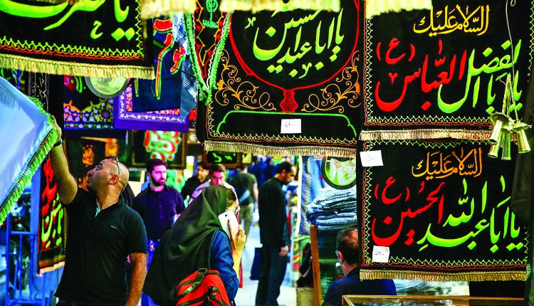 سیطره چین، ترکیه و آلمان بر بازار لوازم عزاداری محرم سیطره چین، ترکیه و آلمان بر بازار لوازم عزاداری محرم