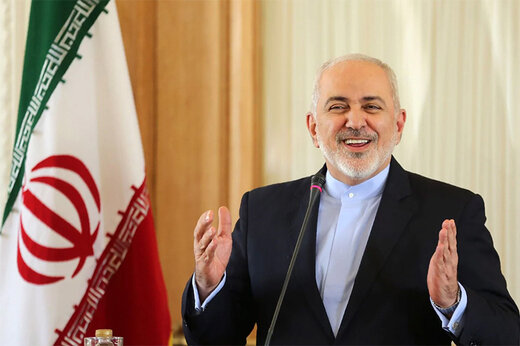 ظریف: آمریکا خود را به در و دیوار میزند! ولی ما نفتمان را میفروشیم ظریف: آمریکا خود را به در و دیوار میزند! ولی ما نفتمان را میفروشیم