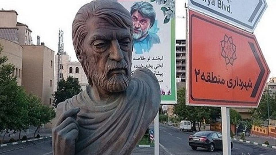 چرا مجسمههای پایتخت دزدیده میشوند؟/ ضرغامی: صحبت نمیکنم! چرا مجسمههای پایتخت دزدیده میشوند؟/ ضرغامی: صحبت نمیکنم!