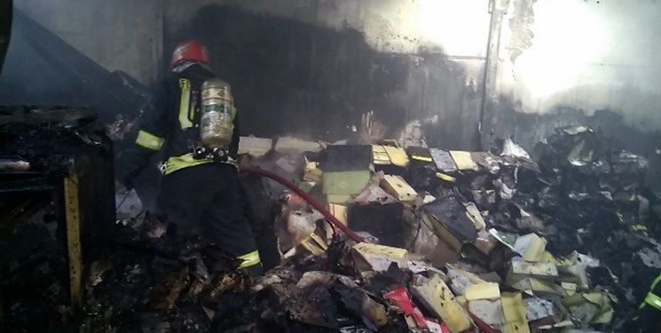 جزئیات جدید از حریق انبار کفش در بازار تبریز +تصاویر جزئیات جدید از حریق انبار کفش در بازار تبریز +تصاویر