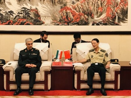 باقری: ایران آماده انتقال تجربیات خود به دانشگاه دفاع ملی چین است باقری: ایران آماده انتقال تجربیات خود به دانشگاه دفاع ملی چین است