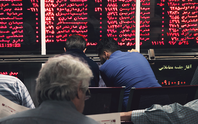 هجوم نقدینگی عامل اصلی در رشد قابل توجه بازار سهام/ باید منتظر اصلاح بازار در آینده باشیم هجوم نقدینگی عامل اصلی در رشد قابل توجه بازار سهام/ باید منتظر اصلاح بازار در آینده باشیم
