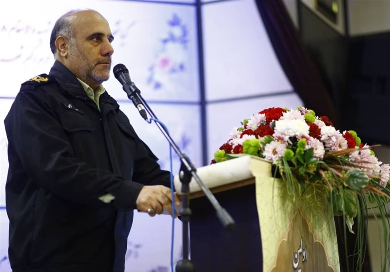 کشف ۹۵کامیون لوازم خانگی قاچاق به ارزش ۲۸۰میلیارد در تهران کشف ۹۵کامیون لوازم خانگی قاچاق به ارزش ۲۸۰میلیارد در تهران