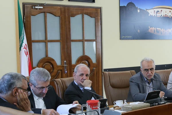 لایحه حمایت از سهامداران خرد تصویب شد/ اصلاح موادی از قانون تجارت لایحه حمایت از سهامداران خرد تصویب شد/ اصلاح موادی از قانون تجارت