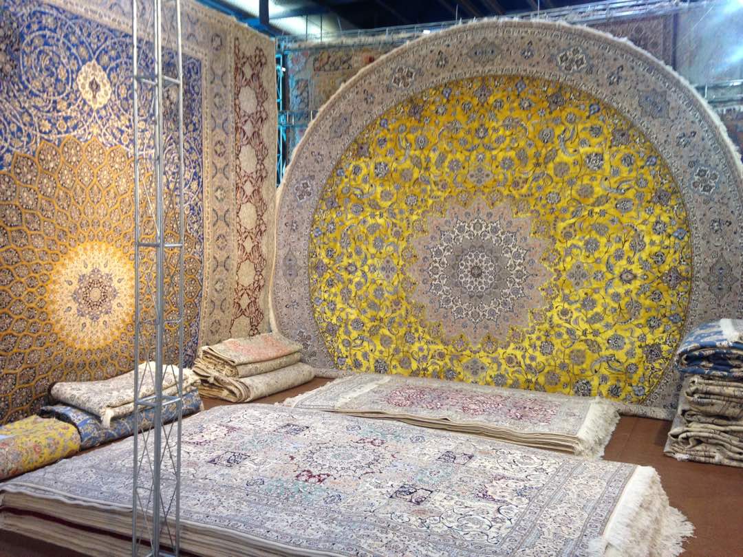 ورود فرش دستباف ایران به بازارهای جدید/ تامین مواد اولیه فرش دستباف در دستور کار ورود فرش دستباف ایران به بازارهای جدید/ تامین مواد اولیه فرش دستباف در دستور کار