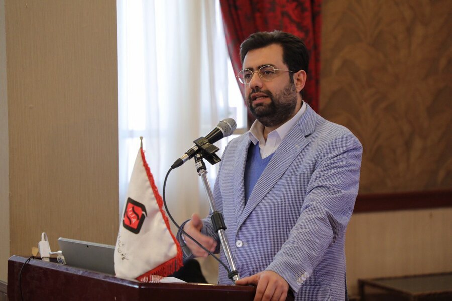نوسانات امروز بازار سهام به دلیل جو روانی است نوسانات امروز بازار سهام به دلیل جو روانی است