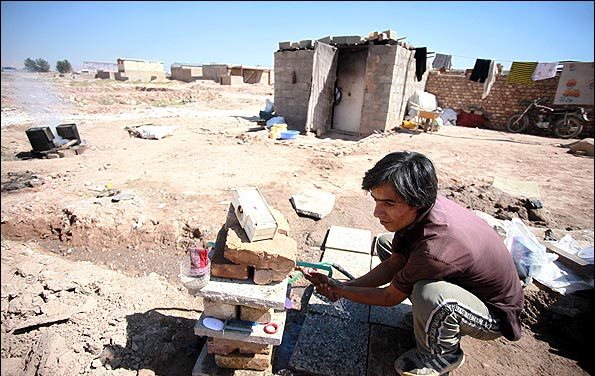 حاشیهنشینها، بیشتر خودکشی میکنند حاشیهنشینها، بیشتر خودکشی میکنند