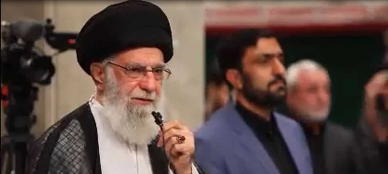 بخش دیده نشده از سخنرانی امروز رهبر انقلاب در مراسم اربعین +فیلم بخش دیده نشده از سخنرانی امروز رهبر انقلاب در مراسم اربعین +فیلم