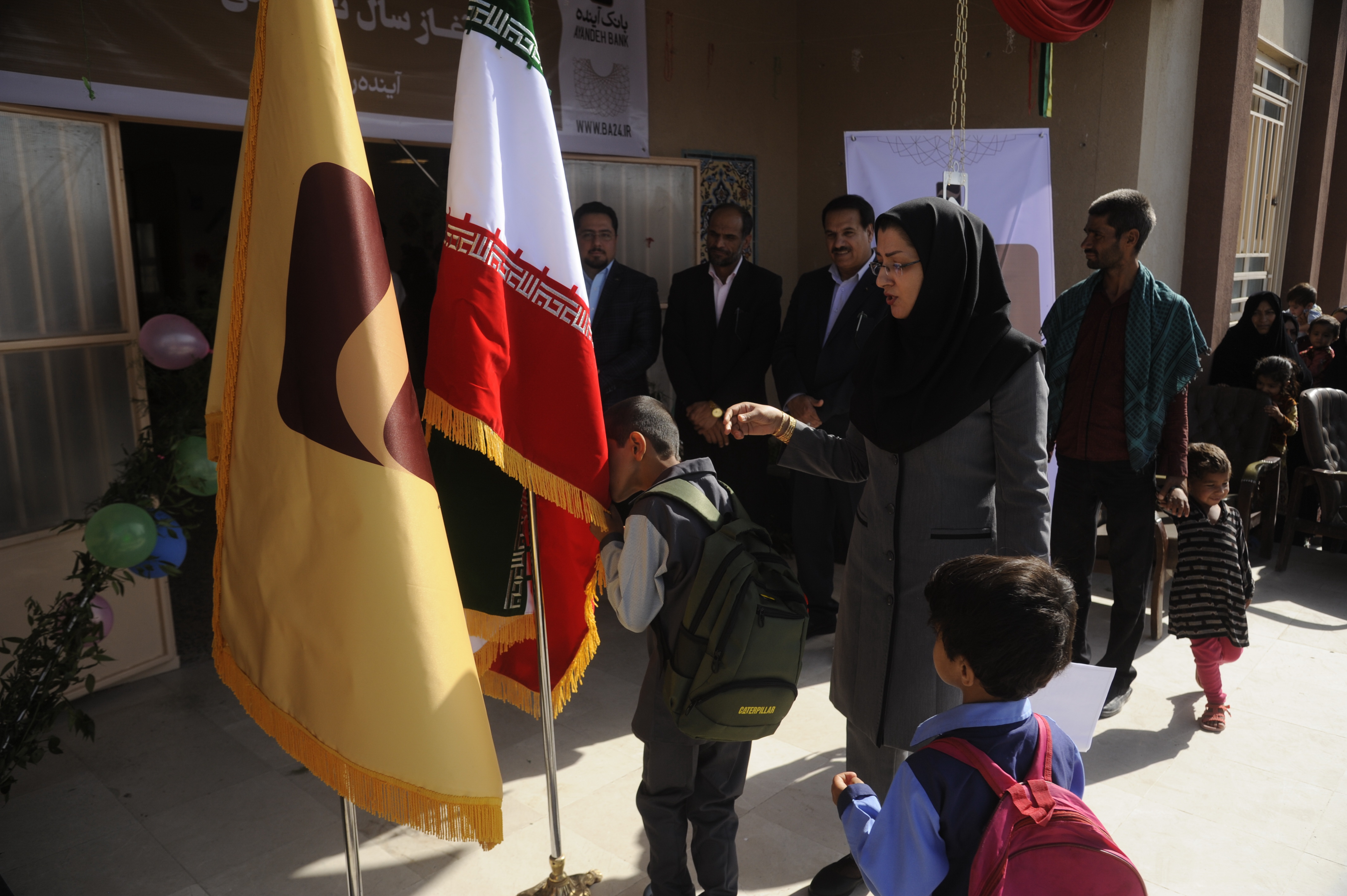 سال تحصیلی جدید در مدرسه امید آینده در شهرستان ریگان آغاز شد سال تحصیلی جدید در مدرسه امید آینده در شهرستان ریگان آغاز شد