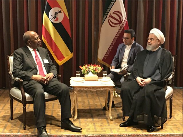 روحانی با نخست وزیر اوگاندا ملاقات کرد روحانی با نخست وزیر اوگاندا ملاقات کرد