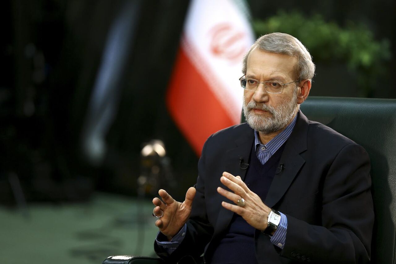لاریجانی: رسانهها باید قانونگرایی را تبدیل به یک فرهنگ کنند لاریجانی: رسانهها باید قانونگرایی را تبدیل به یک فرهنگ کنند