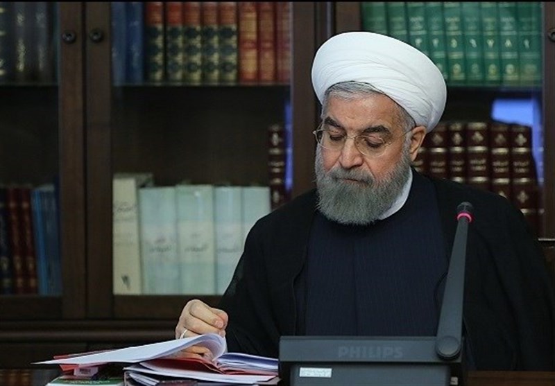 دستور روحانی برای امدادرسانی به مناطق زلزلهزده دستور روحانی برای امدادرسانی به مناطق زلزلهزده