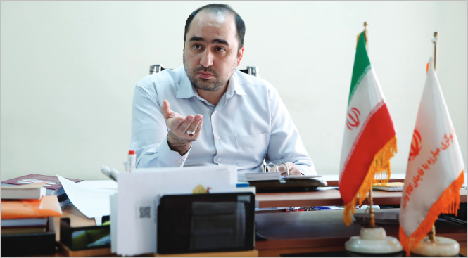 مهمترین مشکل در مبارزه با قاچاق عدم شفافیت است مهمترین مشکل در مبارزه با قاچاق عدم شفافیت است