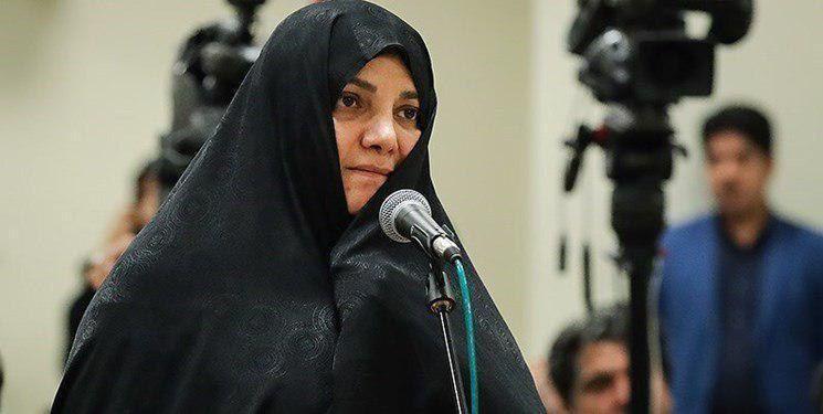 قرار بازداشت شبنم نعمتزاده تمدید شد قرار بازداشت شبنم نعمتزاده تمدید شد