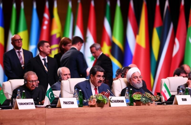 بازتاب سفر روحانی به باکو در رسانههای آذربایجان بازتاب سفر روحانی به باکو در رسانههای آذربایجان