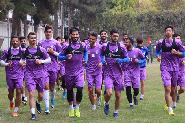 استقلالیها پاداش گرفتند استقلالیها پاداش گرفتند