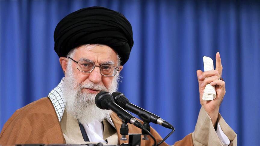 پاسخ رهبر معظم انقلاب به گزارش دریابان شمخانی/ رأفت اسلامی مبنا باشد پاسخ رهبر معظم انقلاب به گزارش دریابان شمخانی/ رأفت اسلامی مبنا باشد