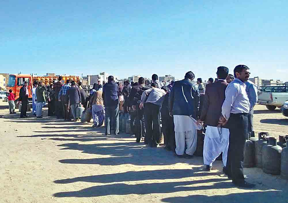کمبود گاز مایع در حاشیه یک گرانی کمبود گاز مایع در حاشیه یک گرانی