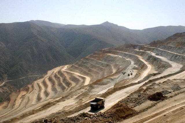 رشد ۴درصدی صدور گواهی کشف معادن رشد ۴درصدی صدور گواهی کشف معادن