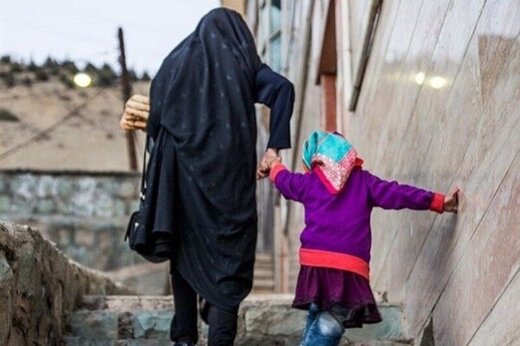 زنان سرپرست خانوار ۵میلیارد تومان وام قرضالحسنه میگیرند زنان سرپرست خانوار ۵میلیارد تومان وام قرضالحسنه میگیرند