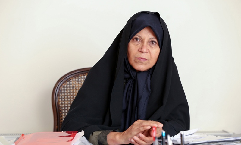 دلایل سست برای اخراج دختر موسس دانشگاه آزاد! دلایل سست برای اخراج دختر موسس دانشگاه آزاد!