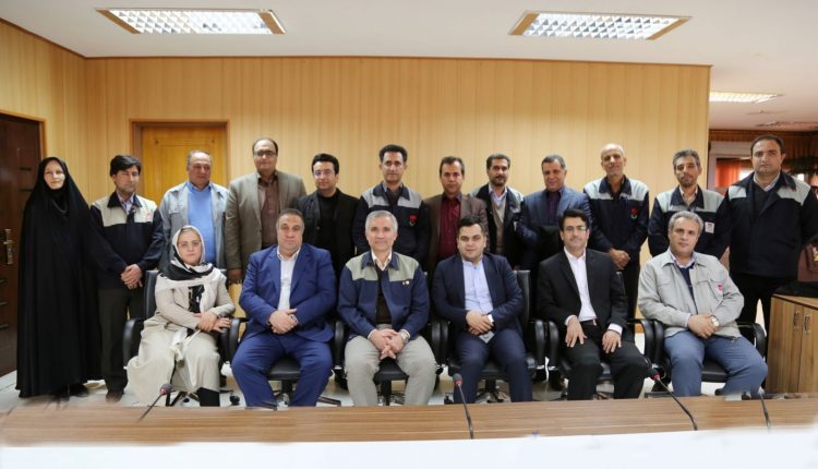 در جلسه ذوب آهن با سنگآهنیها چه گذشت؟/ تشکیل کارگروه معادن راهکار پیشنهادی تامین پایدار مواد اولیه ذوبآهن در جلسه ذوب آهن با سنگآهنیها چه گذشت؟/ تشکیل کارگروه معادن راهکار پیشنهادی تامین پایدار مواد اولیه ذوبآهن