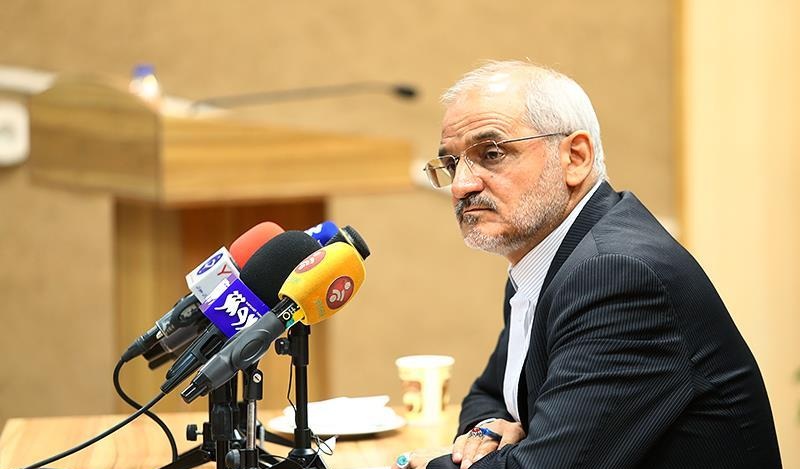 طرح استیضاح حاجی میرزایی از دستور کار مجلس خارج شد طرح استیضاح حاجی میرزایی از دستور کار مجلس خارج شد