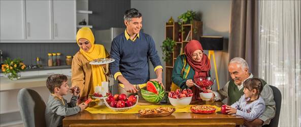 بسته ویژه «شب یلدا» برای ایرانسلی‌ها ارائه شد