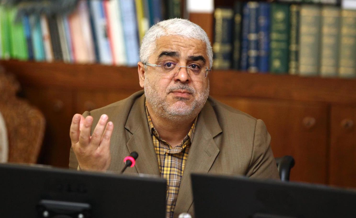 جعفرزاده: بودجه هنوز بوی نفت میدهد جعفرزاده: بودجه هنوز بوی نفت میدهد