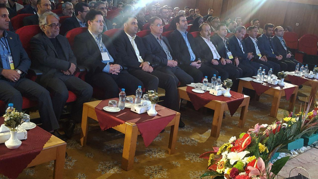 توسعه تکنولوژی حلقه مفقوده صنعت در کشور/ رونمایی از کتاب تولید فولاد تمیز از آهن اسفنجی تا تختال توسعه تکنولوژی حلقه مفقوده صنعت در کشور/ رونمایی از کتاب تولید فولاد تمیز از آهن اسفنجی تا تختال