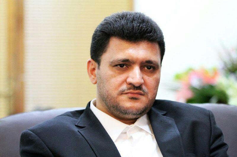 راهکارهای خلاصی از بنزین آلوده/تعلل دولت در اجرای طرح پتروپالایشیها راهکارهای خلاصی از بنزین آلوده/تعلل دولت در اجرای طرح پتروپالایشیها